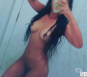 18 Year Old White Escort Valparaiso De Goias - Image 1