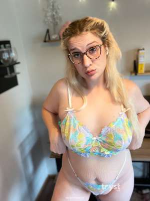 20Yrs Old Escort Size 10 Indianapolis IN Image - 1