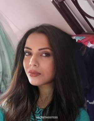 22Yrs Old Escort 155CM Tall Bangalore Image - 3