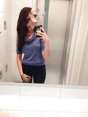 23Yrs Old Escort 153CM Tall Bangalore Image - 2