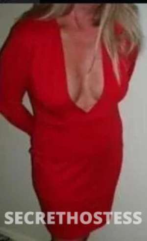 48 Year Old Blonde Australian Escort in Allenstown - Image 4