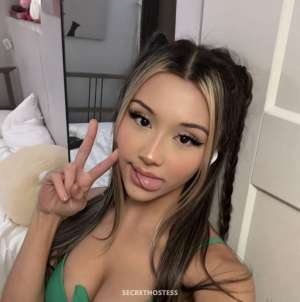 21 Year Old Asian Escort Winnipeg - Image 4