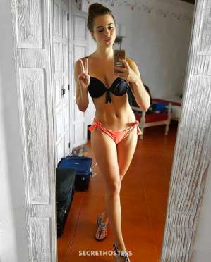 Sarah Burey 29Yrs Old Escort Maui HI Image - 2