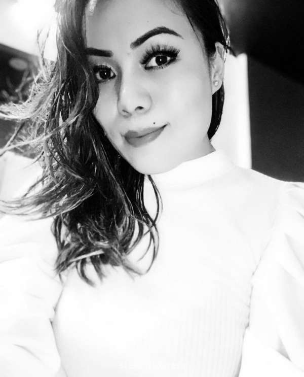 Komal Sharma 21Yrs Old Escort 154CM Tall Bangalore Image - 4