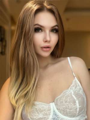 27 Year Old Russian Escort Bangkok Blonde - Image 4