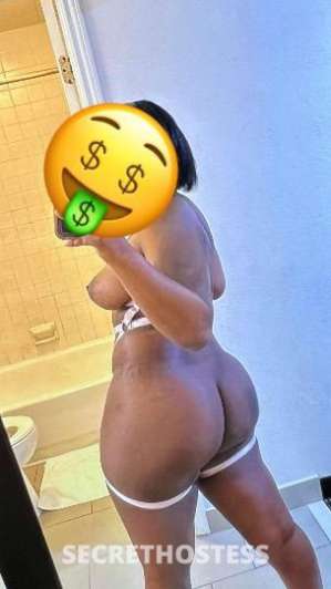 22 year old Escort in Omaha NE Come Get Messy SlimCurvey BrownChocolate Creamer! In or Out