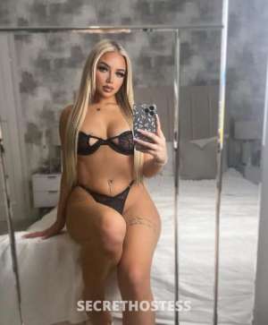 25 Year Old Colombian Escort Chicago IL - Image 1