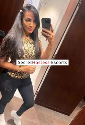 29 Year Old Brazilian Escort Split - Image 9