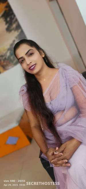 Anushka Transgirl, Transsexual adult performer in Chennai