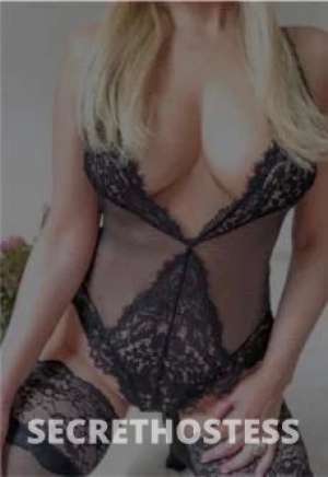 31 Year Old Blonde Australian Escort - Image 4