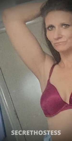 33Yrs Old Escort Greensboro NC Image - 2