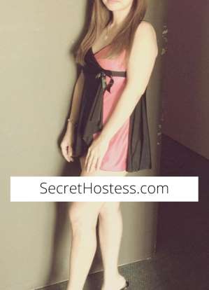 35 Year Old Vietnamese Escort in Surrey Hills - Image 2