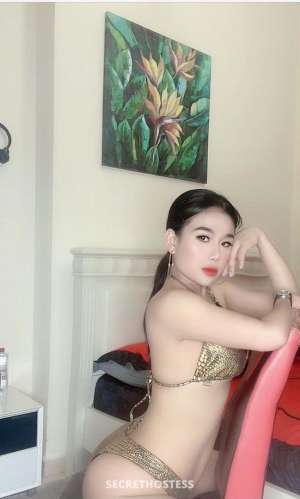 25 Year Old Asian Escort Jeddah Brunette - Image 8