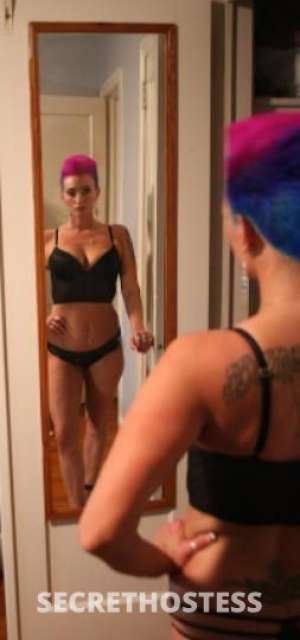 35 Year Old Italian Escort Los Angeles CA - Image 7