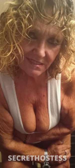 Beth 59Yrs Old Escort Size 6 149CM Tall Chattanooga TN Image - 5