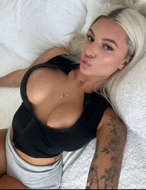 26 year old Escort in Merced CA Very nasty escort girl in town