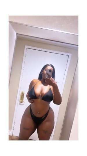 Mulah 25Yrs Old Escort Long Beach CA Image - 4