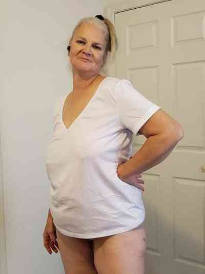 55Yrs Old Escort 65KG 5CM Tall Everett WA Image - 1