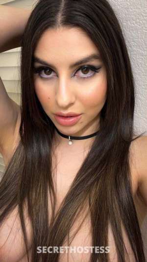 26 year old Escort in Portland OR Contact me via phone or email at 347.796.1201 or via 