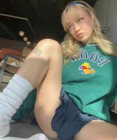 27Yrs Old Escort Komárno Image - 0