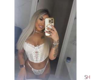 24 year old Latino Escort in Slough SWEET BLONDE .. PARTYGIRL . LORENA HOT .., Independent