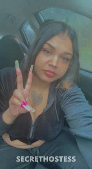 Pocahontas 23Yrs Old Escort Milwaukee WI Image - 2