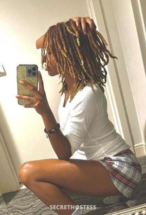 25 year old African Escort in Al Manama Linda Tracy, escort