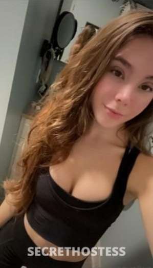 25 year old Escort in Omaha NE Sensual sexy girl available for daddy 24/7