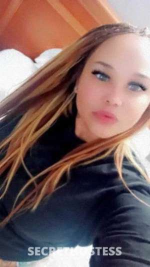 24 year old Escort in Knoxville TN .❤AshReadyAnWet❤InCallOrOut. Available Now