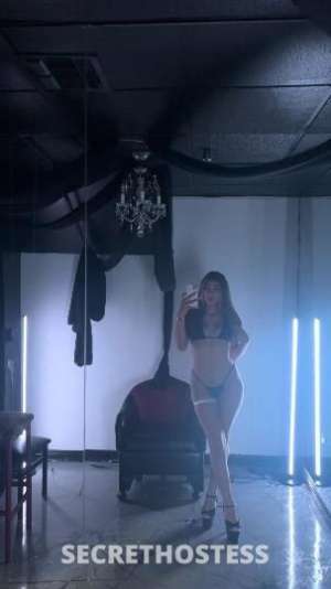 19 year old Latino Escort in Oklahoma City OK Sexy latina, jubgement free