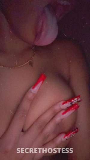 Luna/Lexi 18Yrs Old Escort Los Angeles CA Image - 7