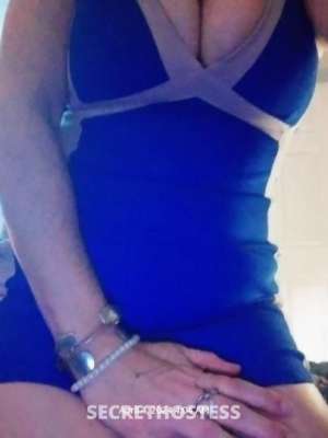 45 year old Escort in Biloxi MS Available Now