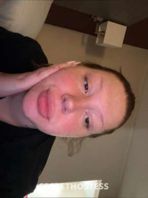 22 year old Escort in Evansville IN THICK ZOEY Available NOW