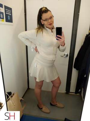 28Yrs Old Escort Size 8 175CM Tall City of Edmonton Image - 1