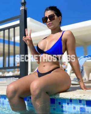 Escort 54KG 144CM Tall Naples FL Image - 1