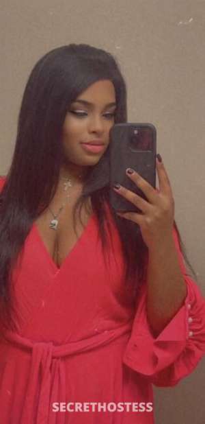 34 year old Escort in Denver CO Just have a senior gentleman come and I can take away your 