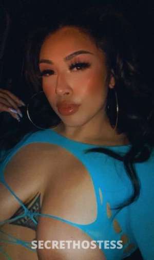 25 Year Old Asian Escort Phoenix AZ - Image 1