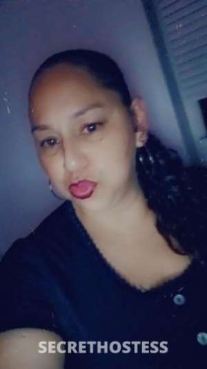 52 year old Escort in Treasure Coast FL Unwind and Have Fun, while I Assist You