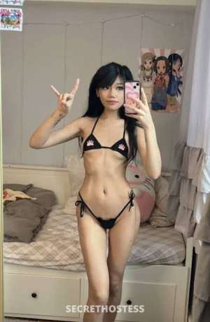 Next Door Naughty Asian Lady Available For You in Wausau WI