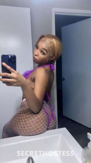 Raven 22Yrs Old Escort Palm Springs CA Image - 1