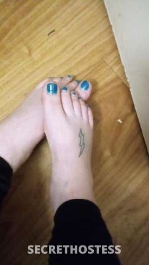 29 year old Escort in Raleigh-Durham NC Stella Certified Massage Therapist: Soothing Muscles and 