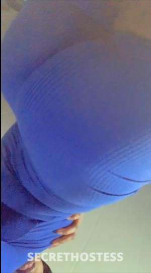 22 year old Escort in Detroit MI Cherry'sSlim-Thick Delight: Strictly No Negotiations