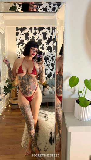 27 year old Escort in Dover DE I’m a female escort available for hookup