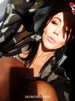 35 year old Escort in Moorina Brisbane Unleashing Your Fantasies The Ultimate Seduction Adventure 