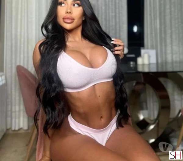 22Yrs Old Escort Hertfordshire Image - 8