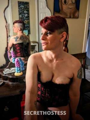 BettyB 44Yrs Old Escort Calgary Image - 0