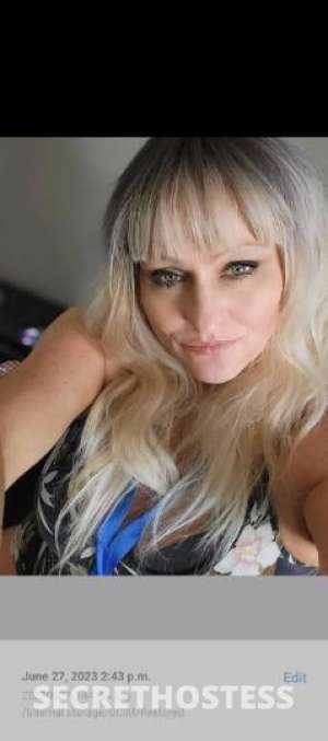 Jeniviva 45Yrs Old Escort Edmonton Image - 3