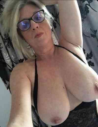55Yrs Old Escort Size 4 60KG 5CM Tall Reddish Image - 0