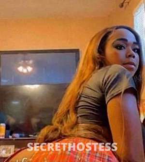 26 year old Escort in Springfield IL Im Jana, the Queen of Backshots. Let me satisfy your every 