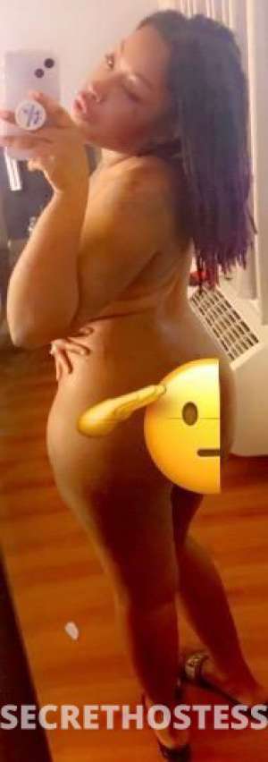 Quinn 22Yrs Old Escort Chicago IL Image - 1